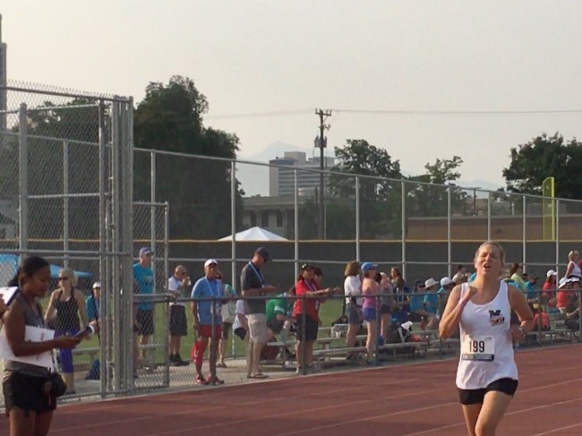 Amy running her hardest during a 1500M race at Transplant Games of America.