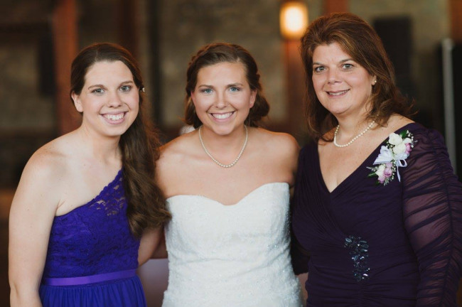 Melissa with her sister and mom at our wedding