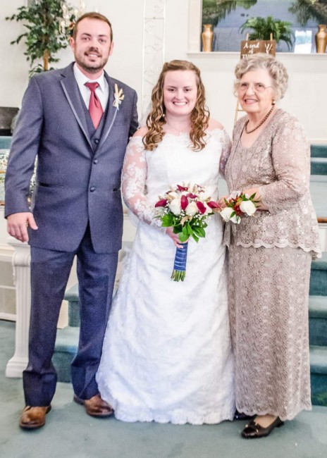 Wedding pictures with Azlynn's Grandma