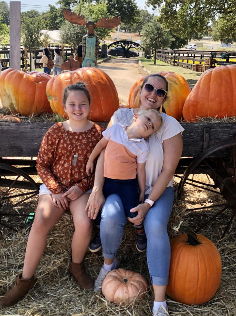 We enjoy getting out to the pumpkin patch or arboretum . 