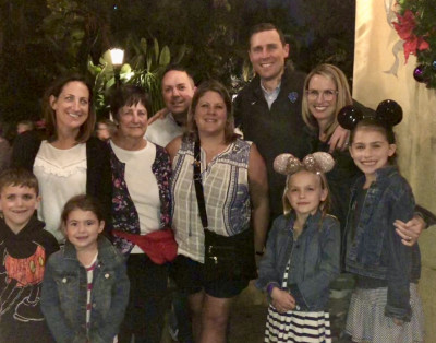 Spending the evening with my friends Wendy and Colleen and their kids while I was in at Disney. Able to sneak in a ride and dinner to catch up, which was such a joy. 