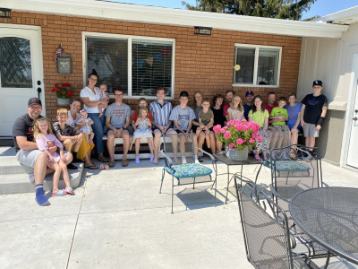 The Bruces! This is nearly all of Katie's immediate family. She has five siblings, 13 niblingss, and two great parents. Katie's dad was in the military so they lived all over the world growing up. Now, her parents are settled in Idaho.