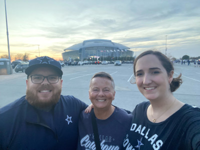 Taking Paul's mom to her first NFL game