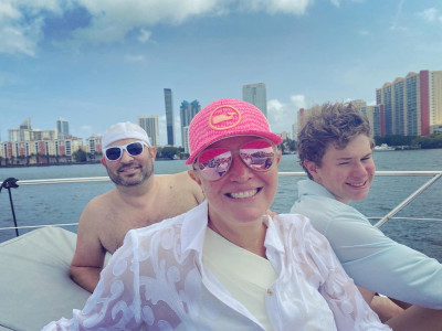Boating with friends 