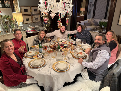 Ro Family at dinner